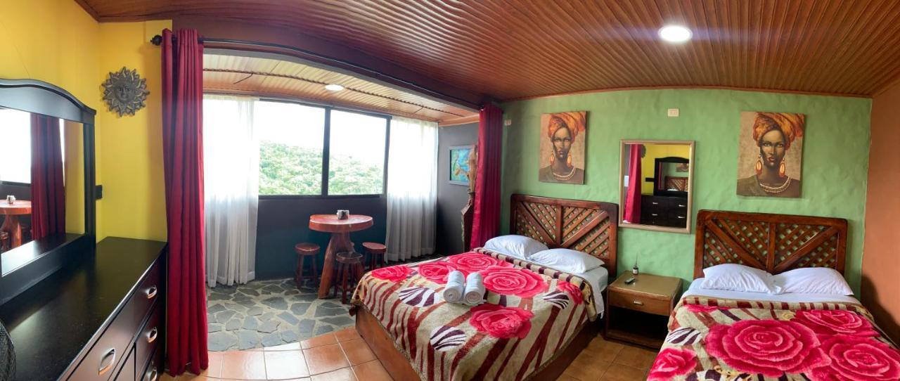 Cabinas Vista Al Golffo Monteverde Екстер'єр фото