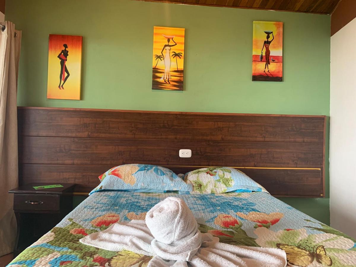 Cabinas Vista Al Golffo Monteverde Екстер'єр фото